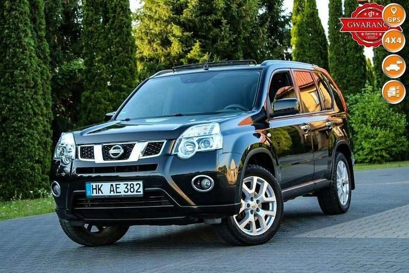 Czarny Używany 2013 Nissan X-Trail 360º SUV | 30 900 zł (Dobra cena) - Obraz 1/4