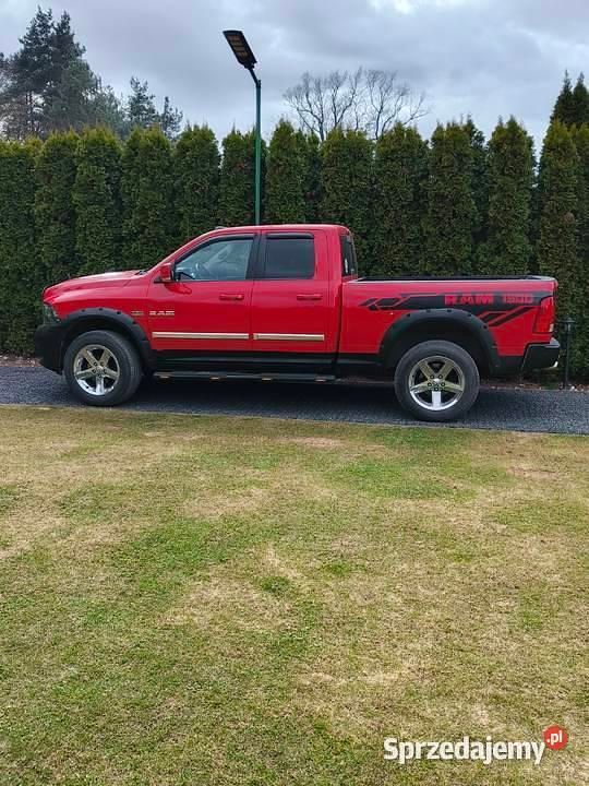 Używany Dodge Ram 2010 Czerwony Pickup