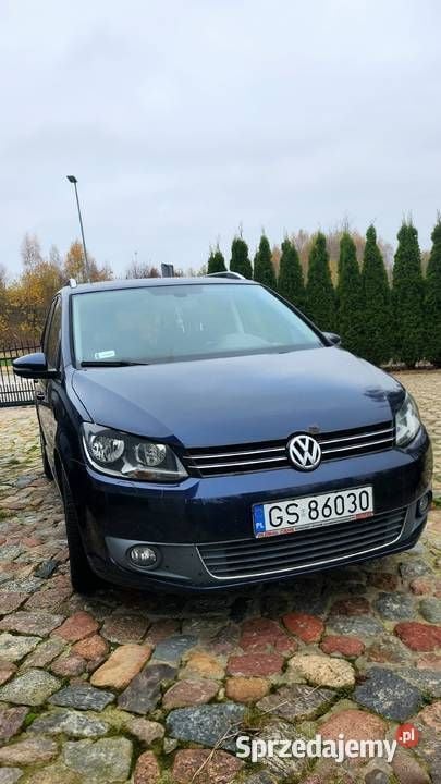 Używany VW Touran 105 KM (77 kW) 2011 Granatowy Minivan