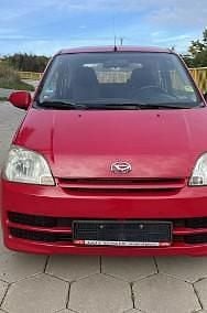 Używany Daihatsu Cuore 58 KM (42 kW) 2006 Czerwony Hatchback