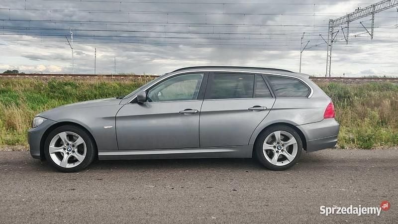 Używany BMW 325 2011