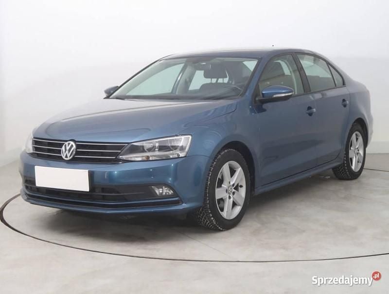 Używany VW Jetta 2017 Niebieski Sedan/Limuzyna