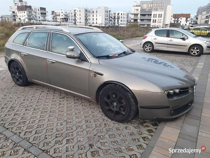 Używany 2007 Alfa Romeo 159 Kombi | 8500 zł (Dość drogi) - Obraz 1/4