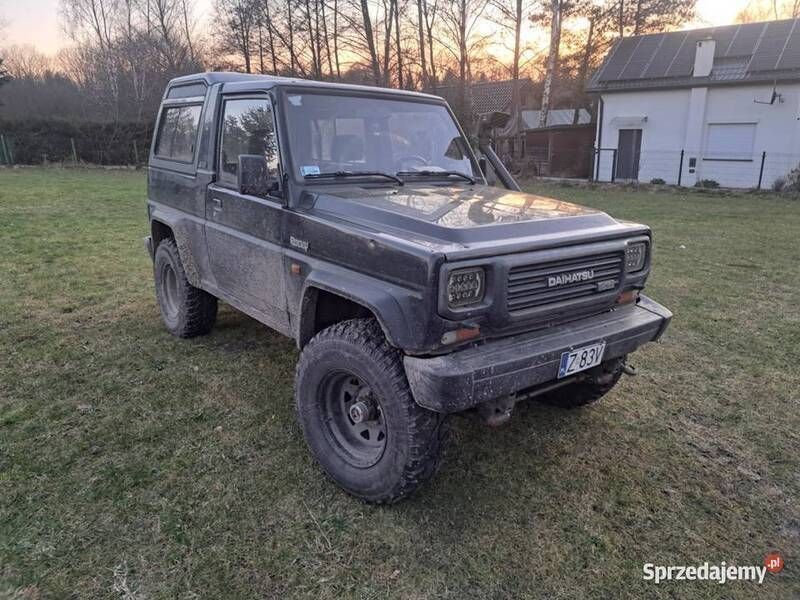 Używany 1993 Daihatsu Rocky SUV | 25 000 zł - Obraz 1/4