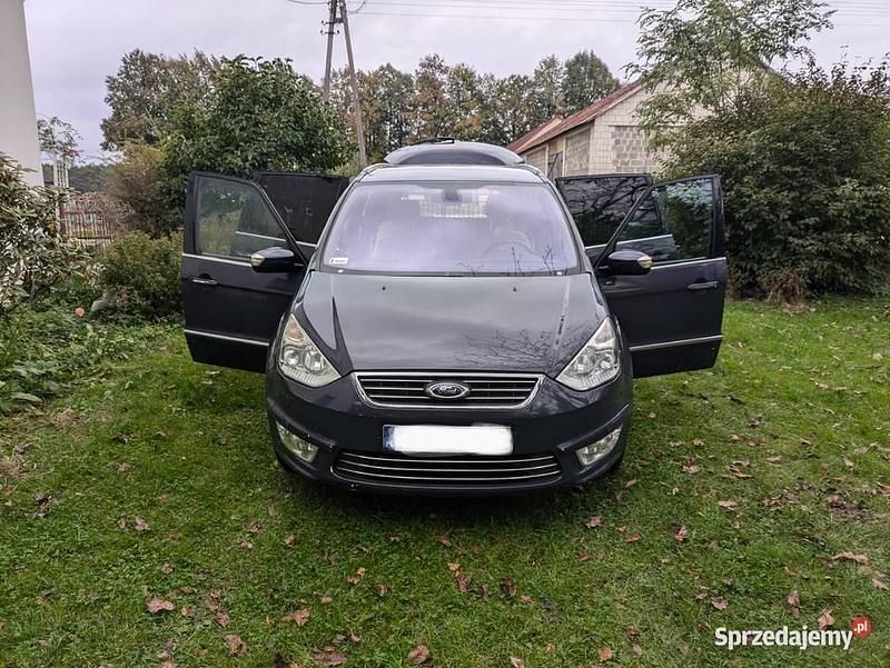 Używany Ford Galaxy Ghia 160 KM (117 kW) 2011 Granatowy Minivan