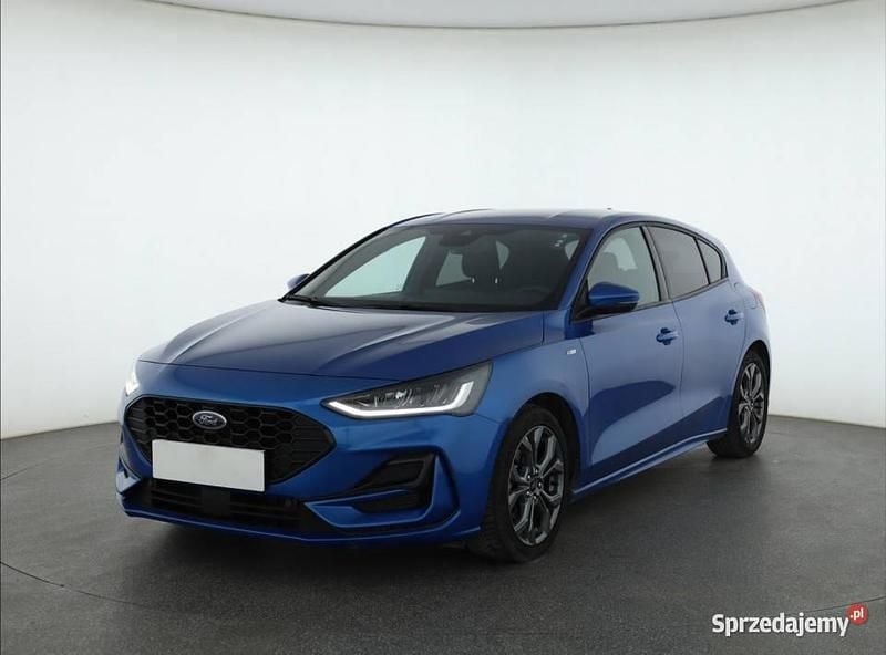 Używany Ford Focus 2023 Niebieski Hatchback
