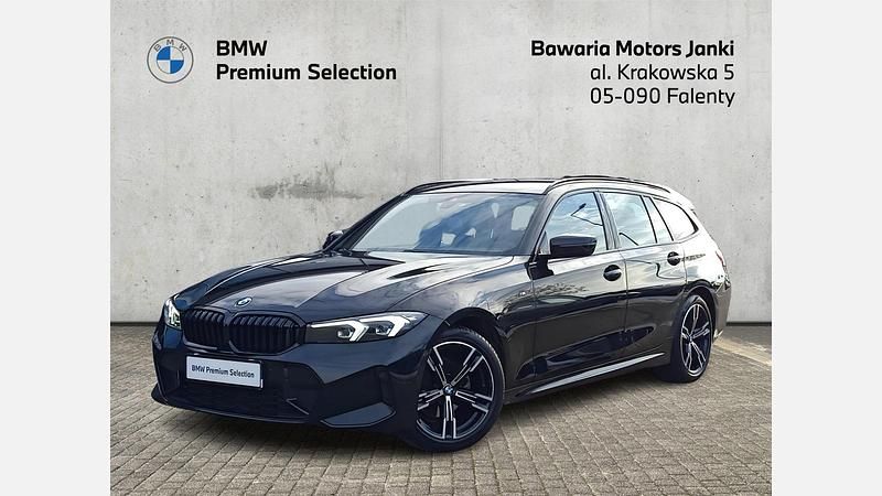Używany BMW 320 Comfort Edition 190 KM (139 kW) 2022 Czarny szafir metalizowany Kombi