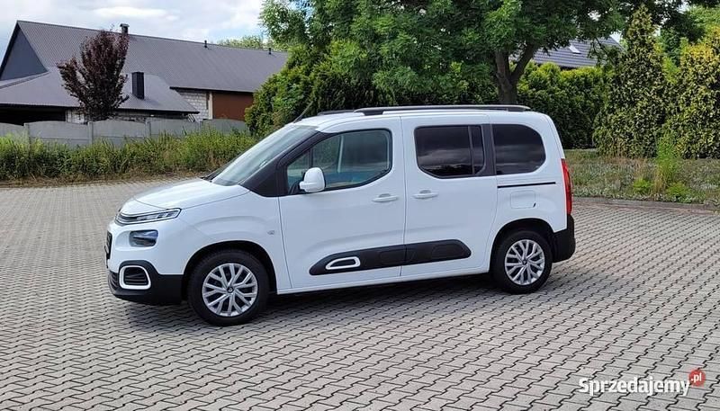 Biały Używany 2019 Citroën Berlingo Feel Minivan | 55 000 zł (Uczciwa cena) - Obraz 1/4