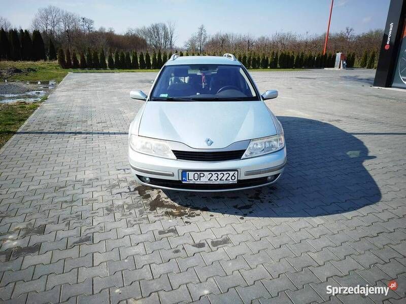 Używany Renault Laguna II 2004 Srebrny Sedan/Limuzyna