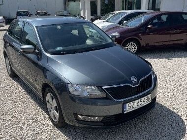 Szary Używany 2018 Skoda Rapid Sedan/Limuzyna | 43 900 zł (Uczciwa cena) - Obraz 1/4