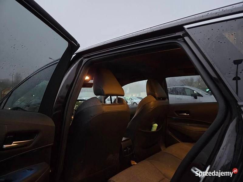 Używany Toyota Corolla Hybrid 2021