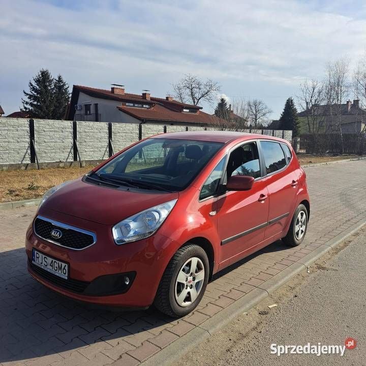 Używany Kia Venga 2014 Czerwony Hatchback