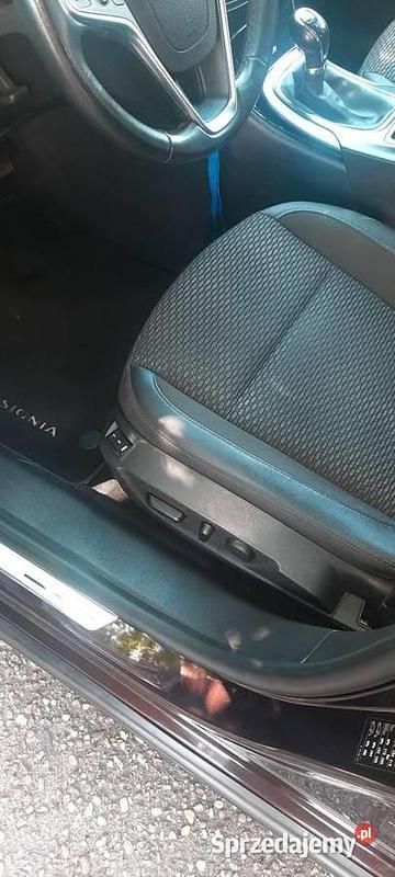 Używany Opel Insignia 170 KM (125 kW) 2015 Brązowy Hatchback