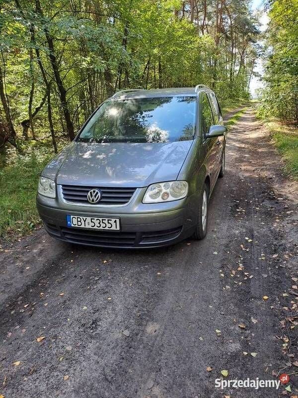 Używany 2004 VW Touran Minivan | 9990 zł (Dość drogi) - Obraz 1/3