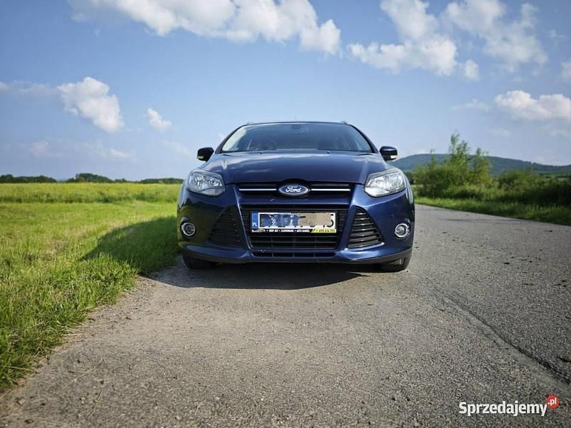 Niebieski Używany 2011 Ford Focus Kombi | 13 600 zł (Uczciwa cena) - Obraz 1/4