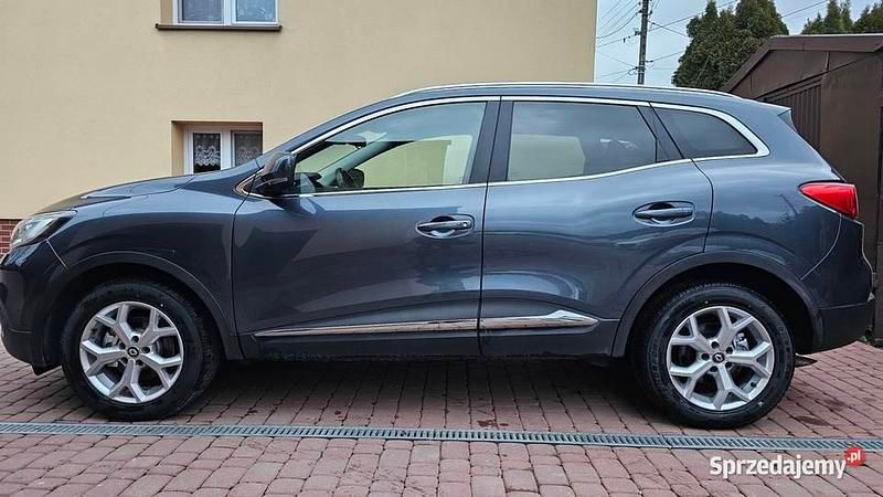 Szary Używany 2016 Renault Kadjar SUV | 49 500 zł (Uczciwa cena) - Obraz 1/4