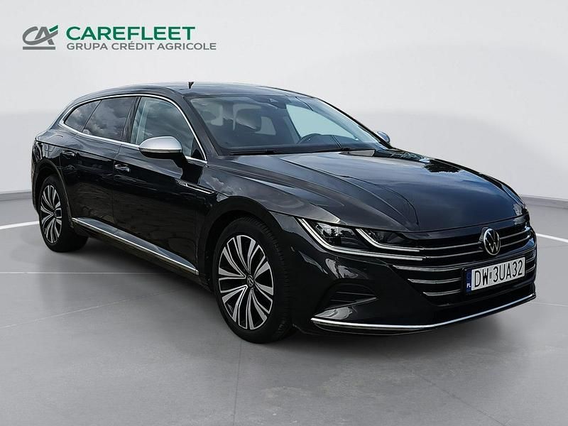 Używany VW Arteon 199 KM (146 kW) 2022 Czarny (metalik) Kombi