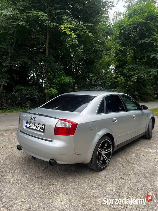 Używany Audi A4 2003 Srebrny Sedan/Limuzyna