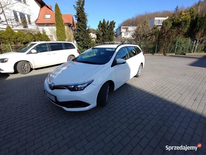 Używany 2018 Toyota Auris Kombi | 59 900 zł (Drogi) - Obraz 1/4