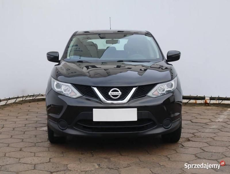 Czarny Używany 2015 Nissan Qashqai SUV | 38 999 zł (Uczciwa cena) - Obraz 1/4