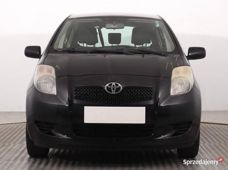 Czarny Używany 2008 Toyota Yaris Hatchback | 12 999 zł (Uczciwa cena) - Obraz 1/4