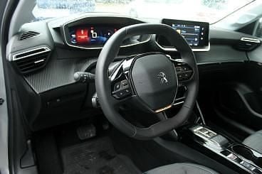 Używany Peugeot 208 Allure 102 KM (75 kW) 2023 Szary Hatchback