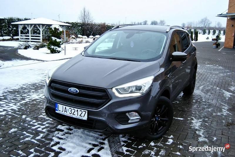Używany Ford Kuga 150 KM (110 kW) 2017 Inny (metalik) SUV