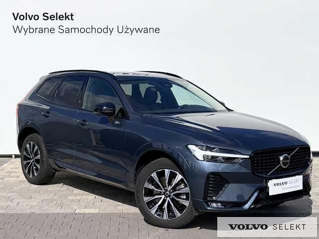 Używany Volvo XC60 197 KM (144 kW) 2024 Niebieski SUV