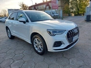 Biały Używany 2022 Audi Q3 SUV | 130 000 zł (Dość drogi) - Obraz 1/4