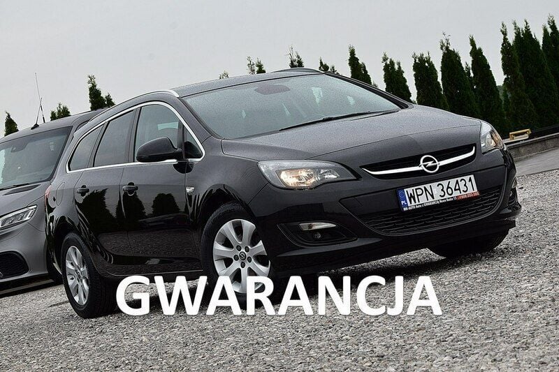 Czarny Używany 2015 Opel Astra Sport Kombi | 27 900 zł (Dobra cena) - Obraz 1/4