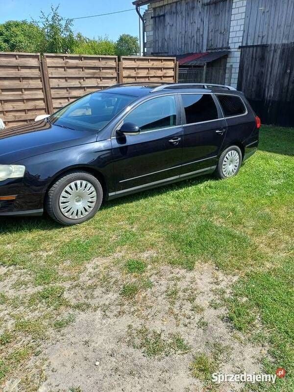 Czarny Używany 2005 VW Passat Kombi | 9000 zł (Uczciwa cena) - Obraz 1/4