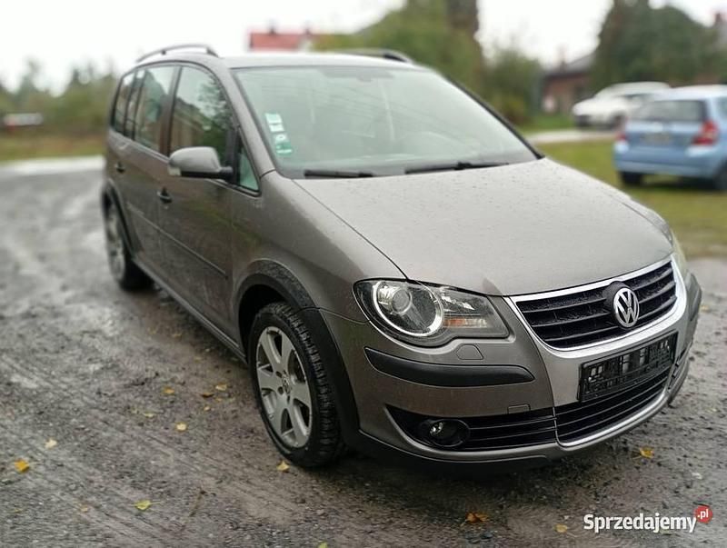 Używany 2009 VW Touran Minivan | 18 900 zł (Dość drogi) - Obraz 1/4