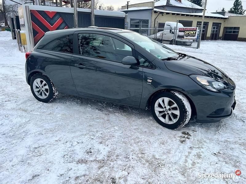 Używany Opel Corsa 2017 Szary Hatchback