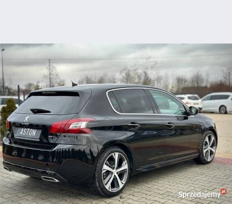 Używany Peugeot 308 GT-line 2015 Czarny Hatchback