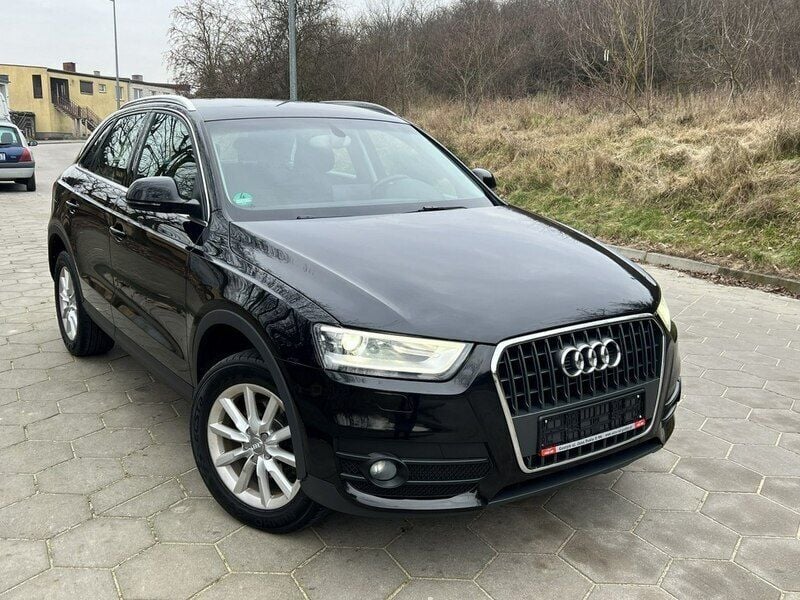 Czarny Używany 2012 Audi Q3 SUV | 53 999 zł (Drogi) - Obraz 1/4