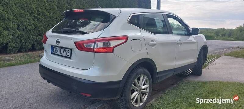 Używany Nissan Qashqai 2017 Biały SUV