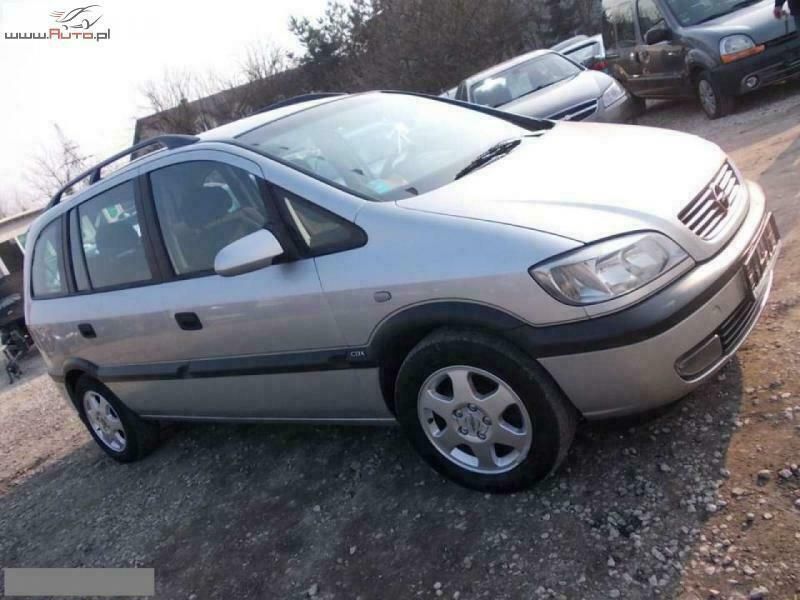 Srebrny (metalik) Używany 2000 Opel Zafira Minivan | 8900 zł - Obraz 1/4
