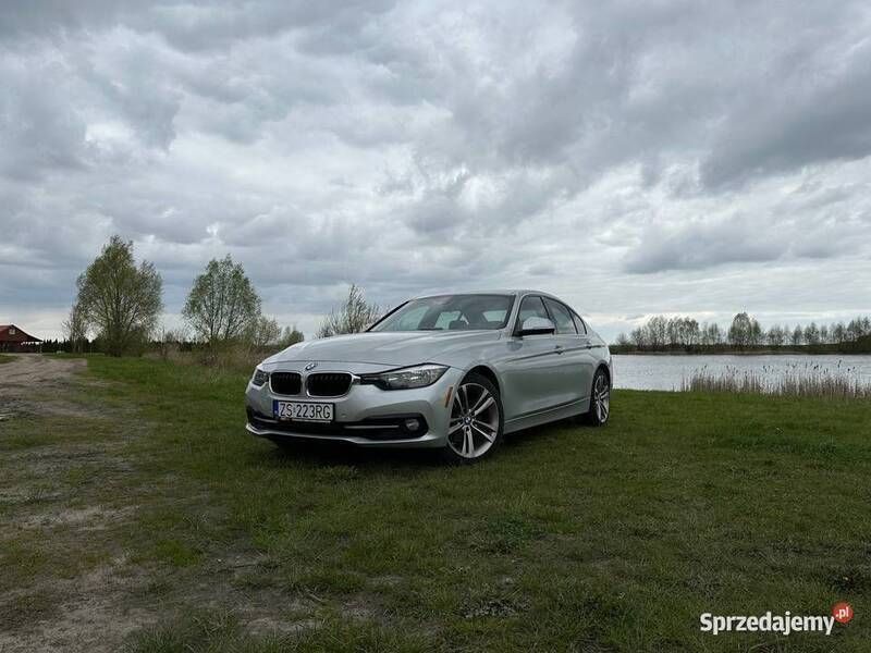Używany 2017 BMW 330 | 73 000 zł (Uczciwa cena) - Obraz 1/4