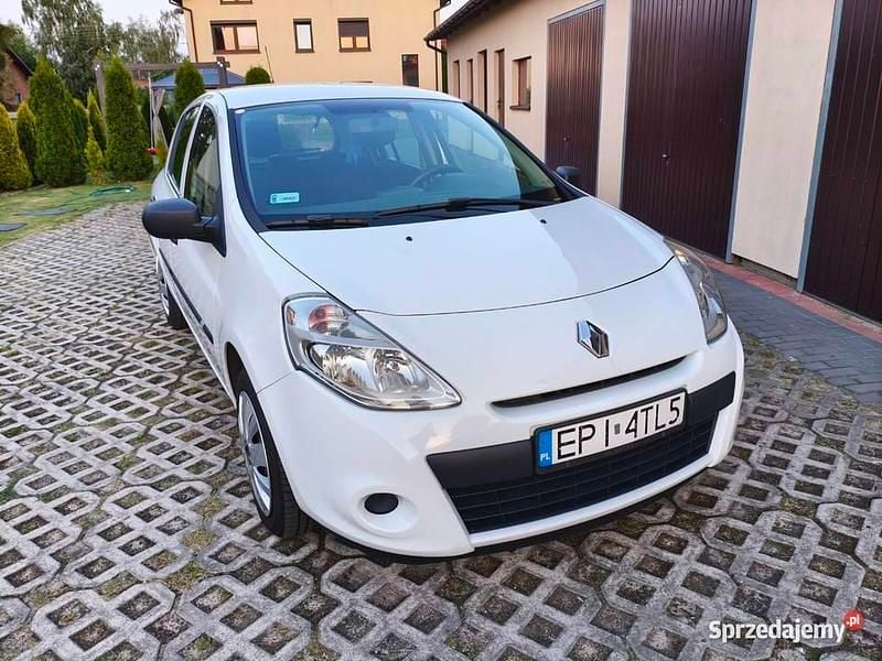 Używany 2013 Renault Clio IV | 13 500 zł (Super Cena) - Obraz 1/4