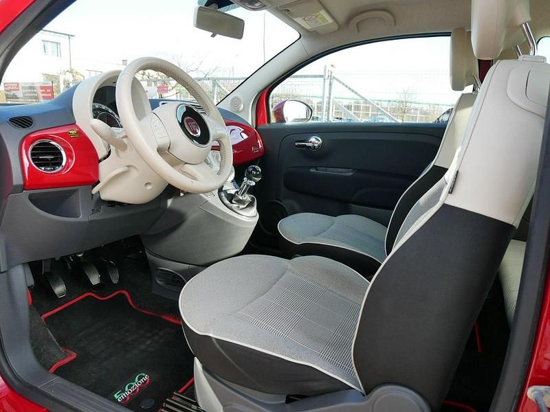 Używany Fiat 500 Lounge 69 KM (50 kW) 2015 Czerwony Hatchback
