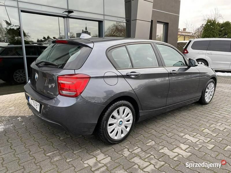 Używany BMW 118 136 KM (100 kW) 2012 Szary (metalik, perła) Hatchback