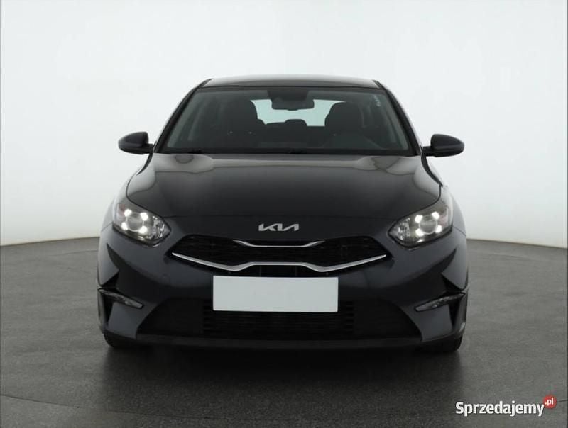 Szary Używany 2021 Kia Ceed Hatchback | 71 499 zł (Uczciwa cena) - Obraz 1/4