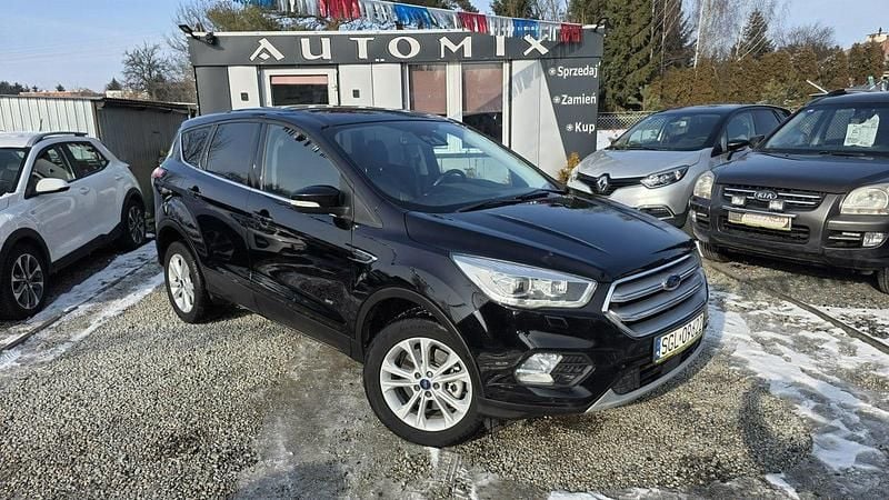 Używany Ford Kuga 150 KM (110 kW) 2017 Czarny SUV