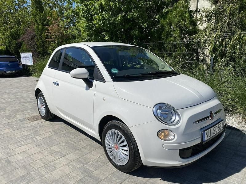 Biały Używany 2014 Fiat 500 Hatchback | 15 900 zł (Dobra cena) - Obraz 1/4