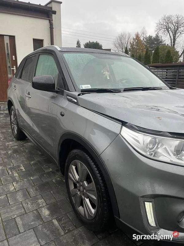 Używany 2019 Suzuki Vitara | 55 000 zł (Uczciwa cena) - Obraz 1/4