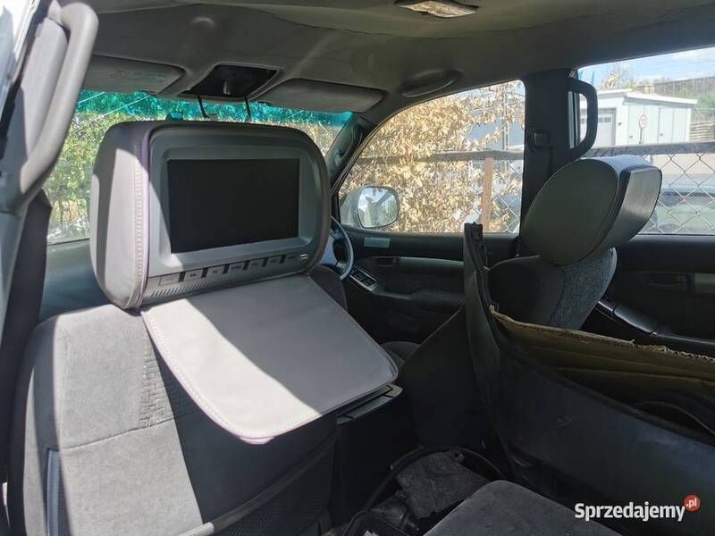 Używany 2004 Toyota Land Cruiser SUV | 20 000 zł - Obraz 1/4