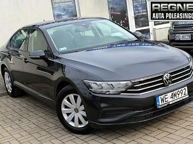 Inny kolor Używany 2021 VW Passat Sedan/Limuzyna | 63 900 zł (Dobra cena) - Obraz 1/4