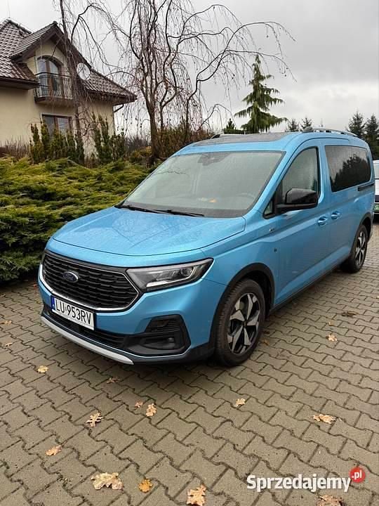 Niebieski Używany 2023 Ford Tourneo Connect Minivan | 135 900 zł - Obraz 1/4