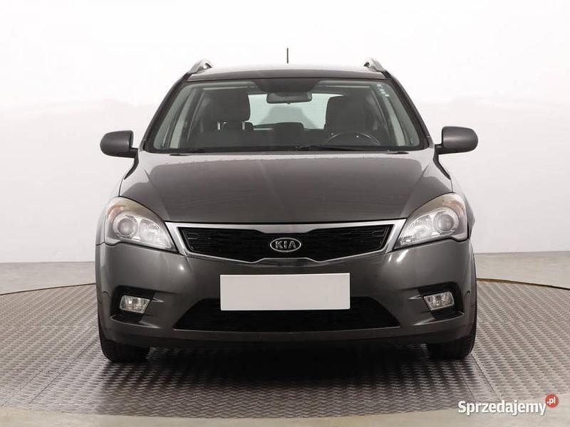 Używany Kia Ceed 2010 Szary Hatchback