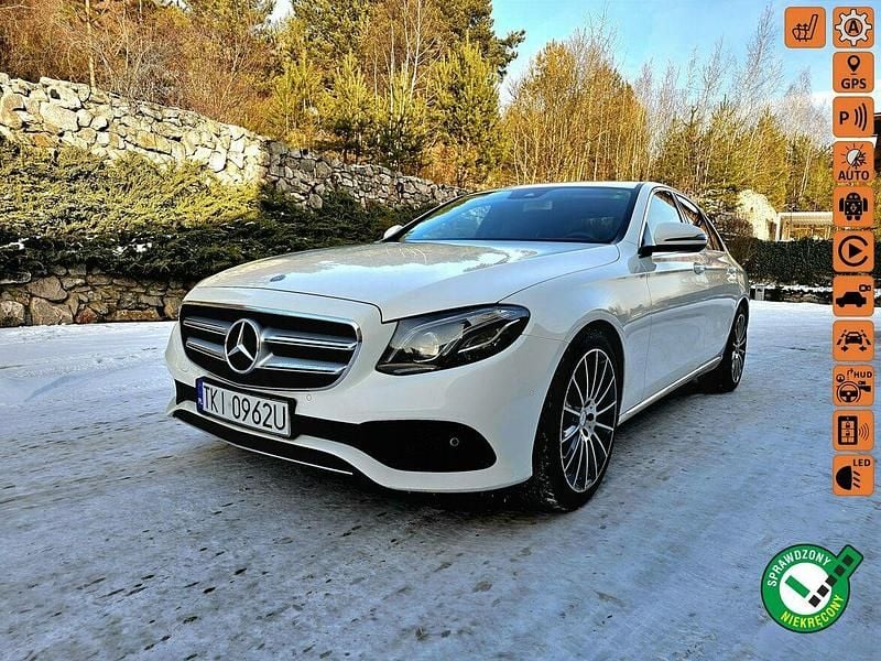 Używany Mercedes E220 195 KM (143 kW) 2016 Biały Sedan/Limuzyna